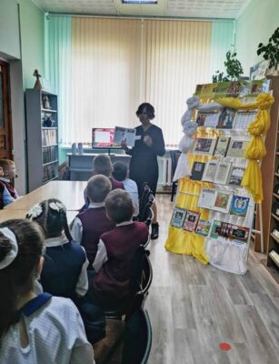 Как Кирилл и Мефодий азбуку придумали