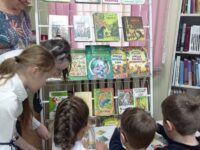 photo_5278680691765875087_y